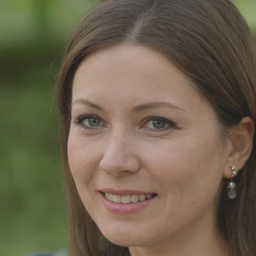 Sarah Mitchell, Licensed Social Worker
